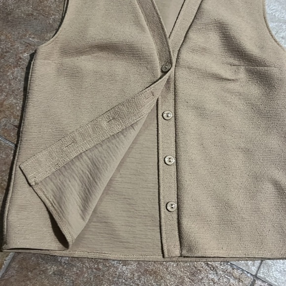 Vintage St Michael Tan Button Up Vest - Picture 2 of 5